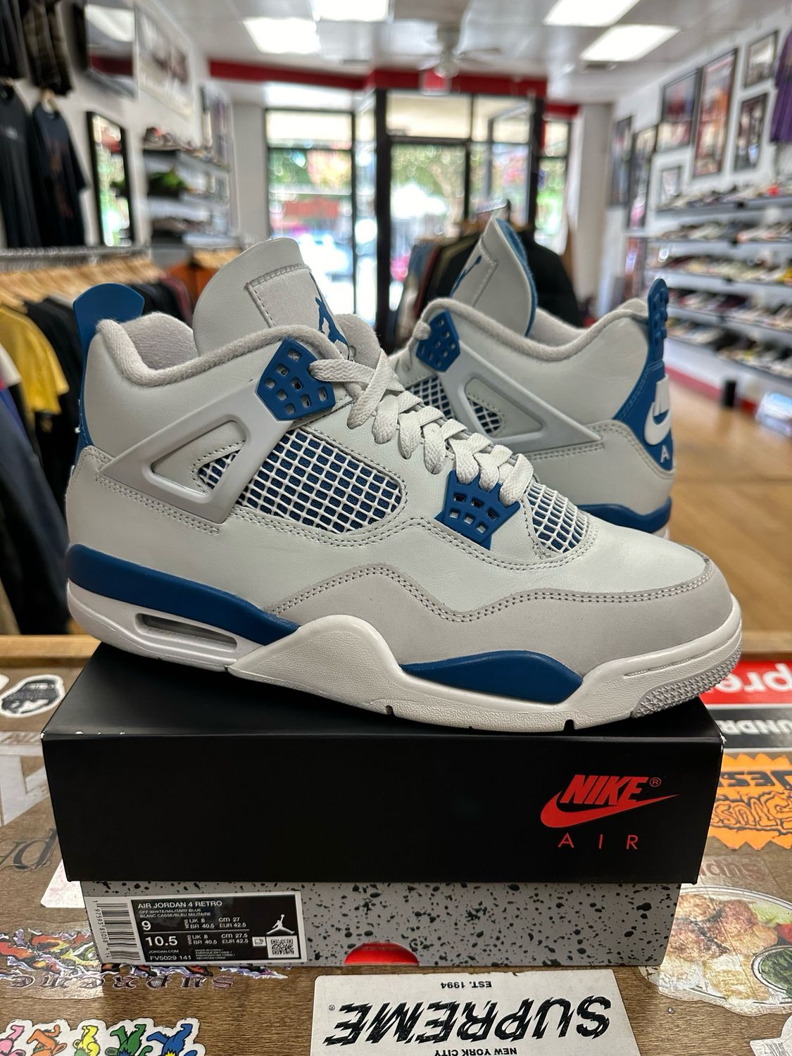 Pre Owned Joran 4 Retro Military Blue Size 9 (2024)