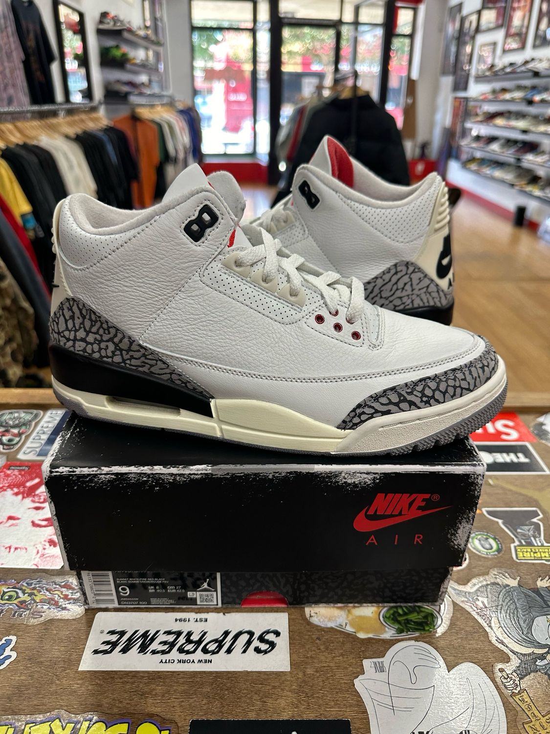 Jordan 3 White Cement Reimagined Size 9 Pre-Owned