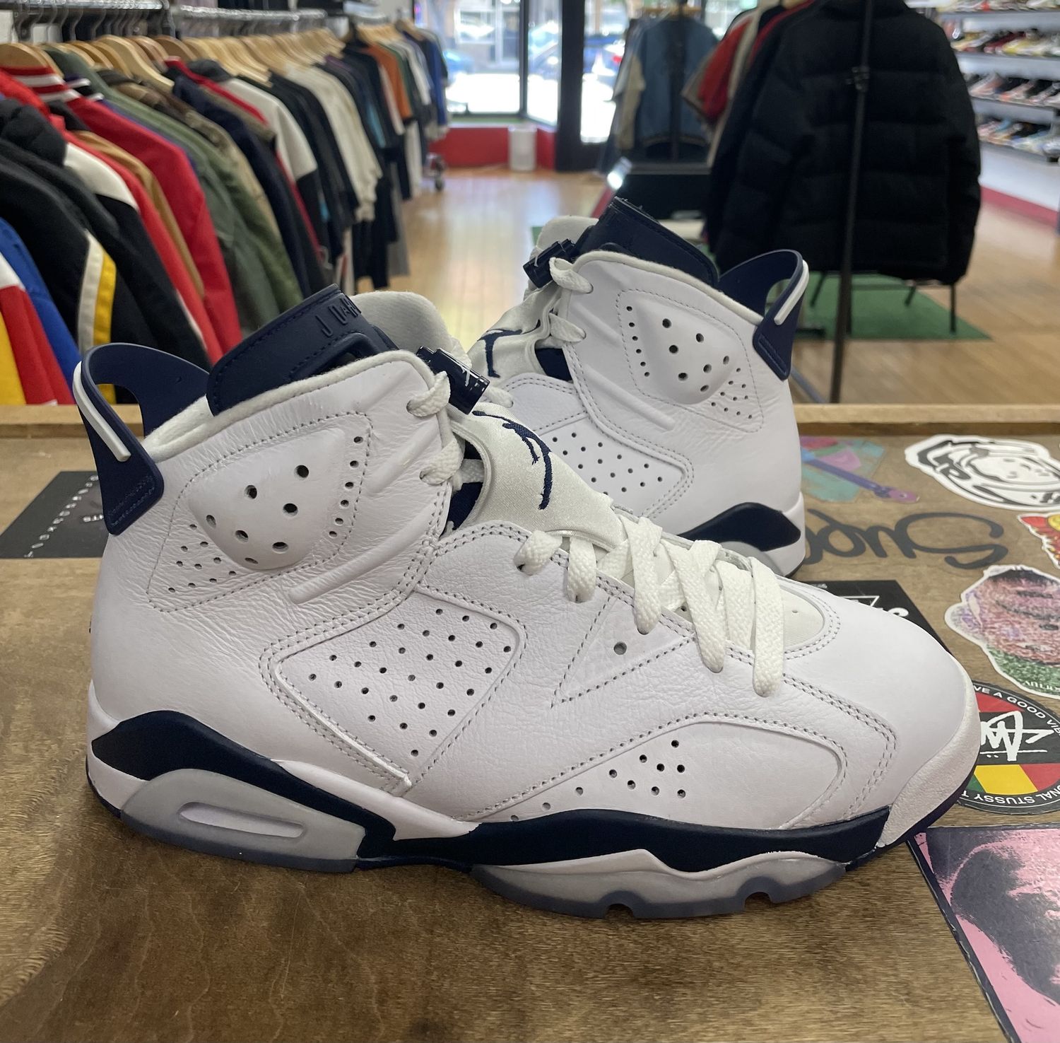 Pre Owned Jordan 6 Retro Midnight Navy Size 8 NO BOX