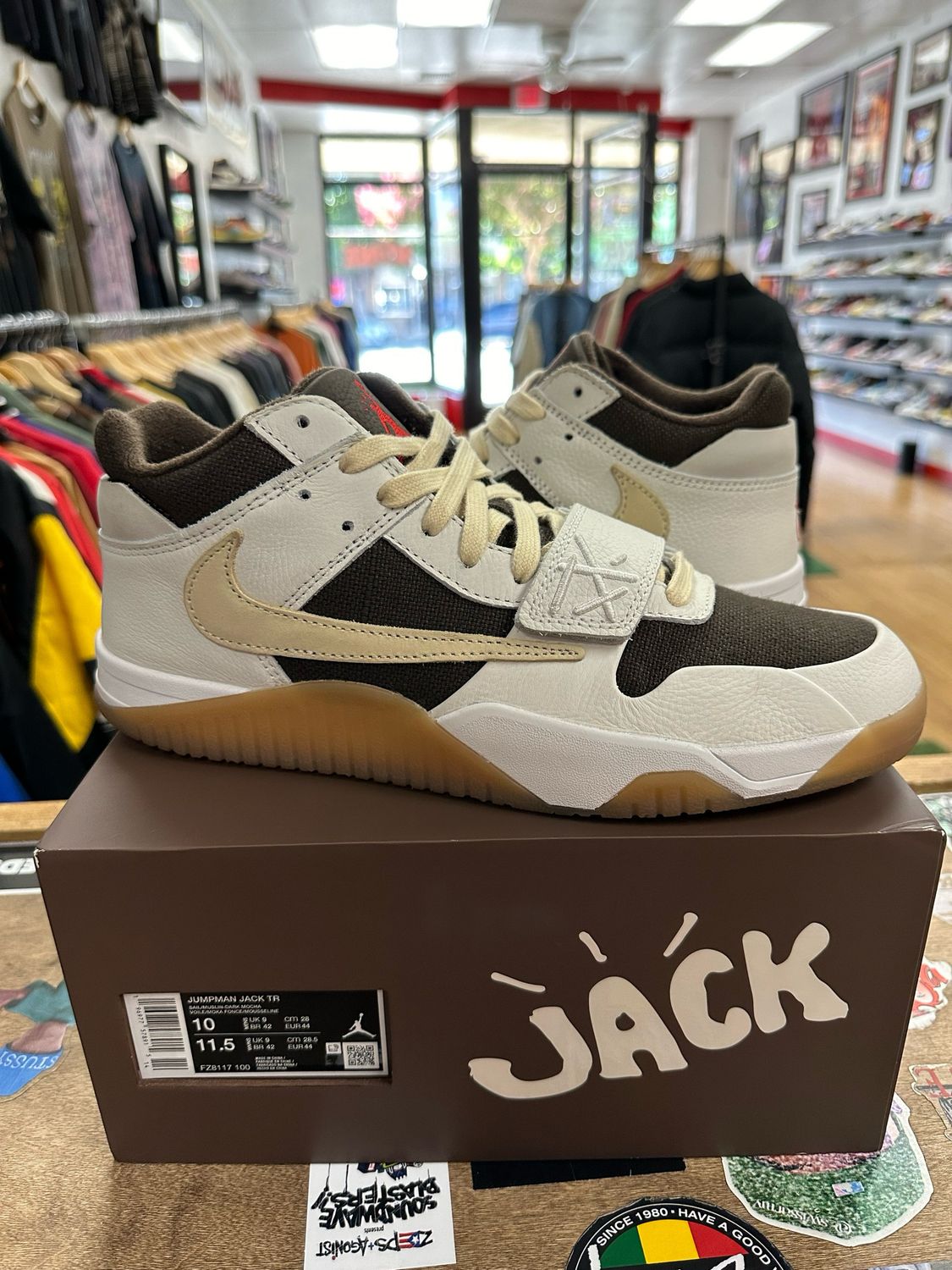 Jordan Jumpman Jack TR Travis Scott Sail Size 10 Pre-Owned