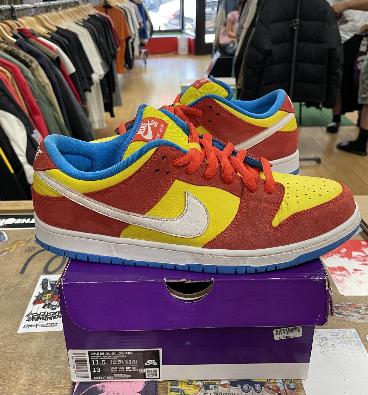 Pre Owned Nike SB Dunk Low Pro Bart Simpson Size 11.5