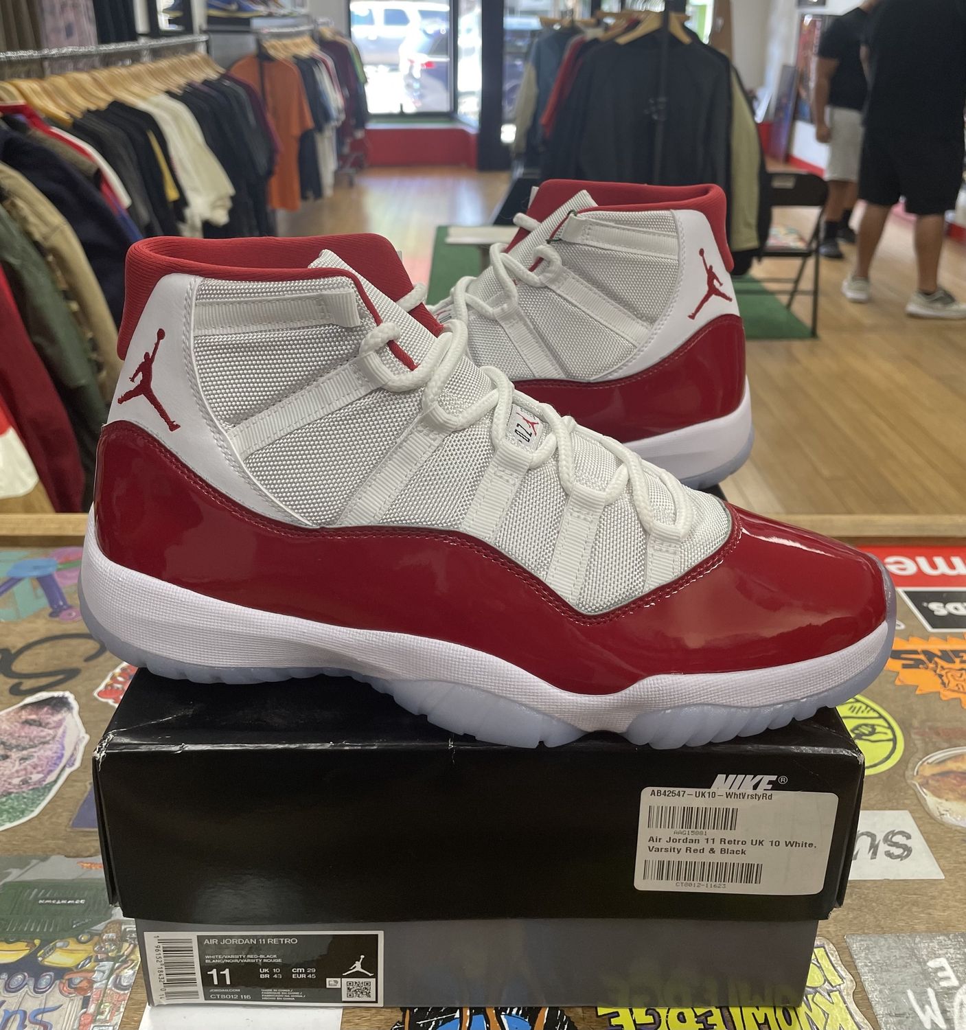 Jordan 11 Retro Cherry (2022) Size 11 DS
