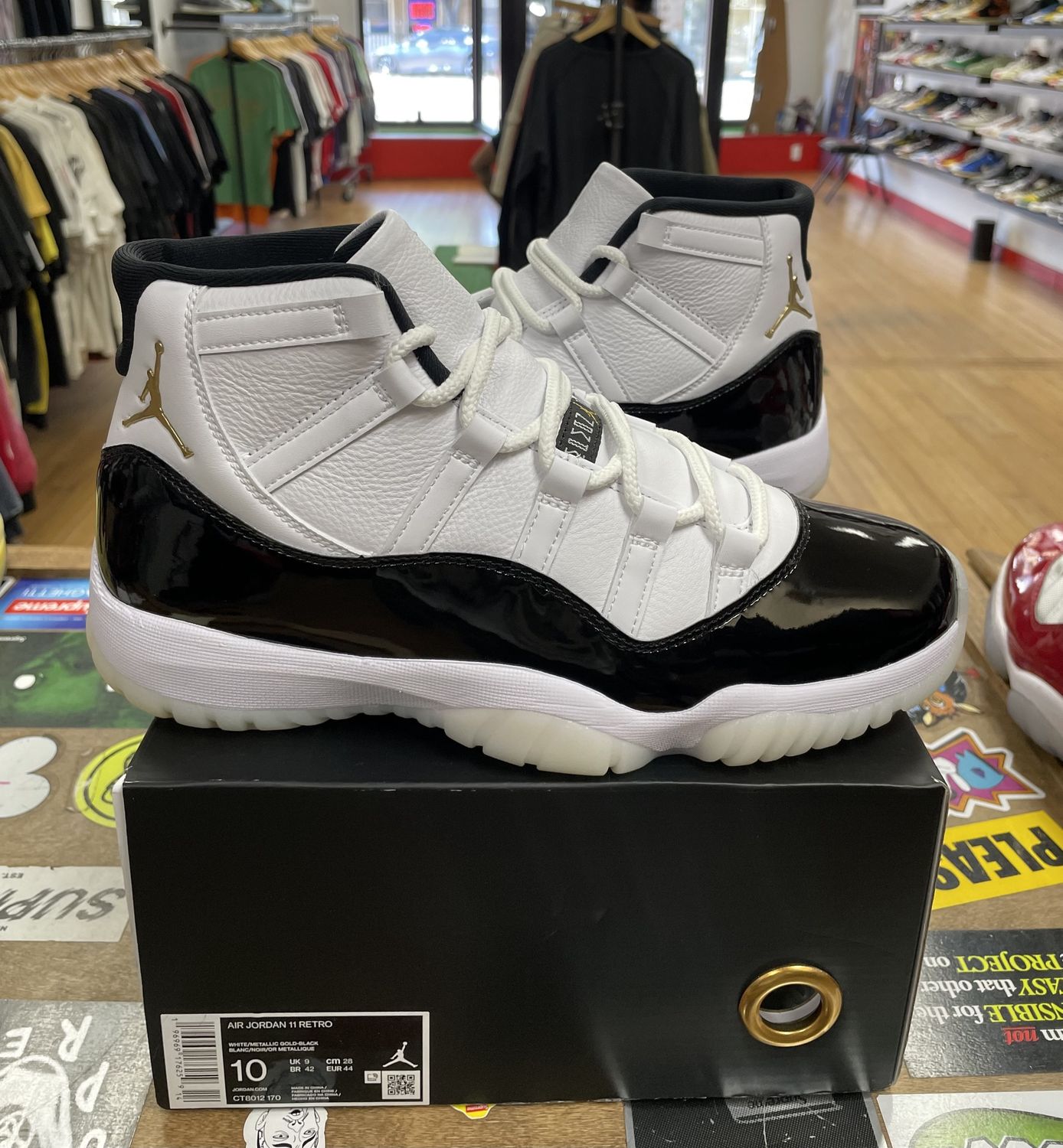 Jordan 11 Retro DMP Gratitude (2023) Size 10 Pre Owned
