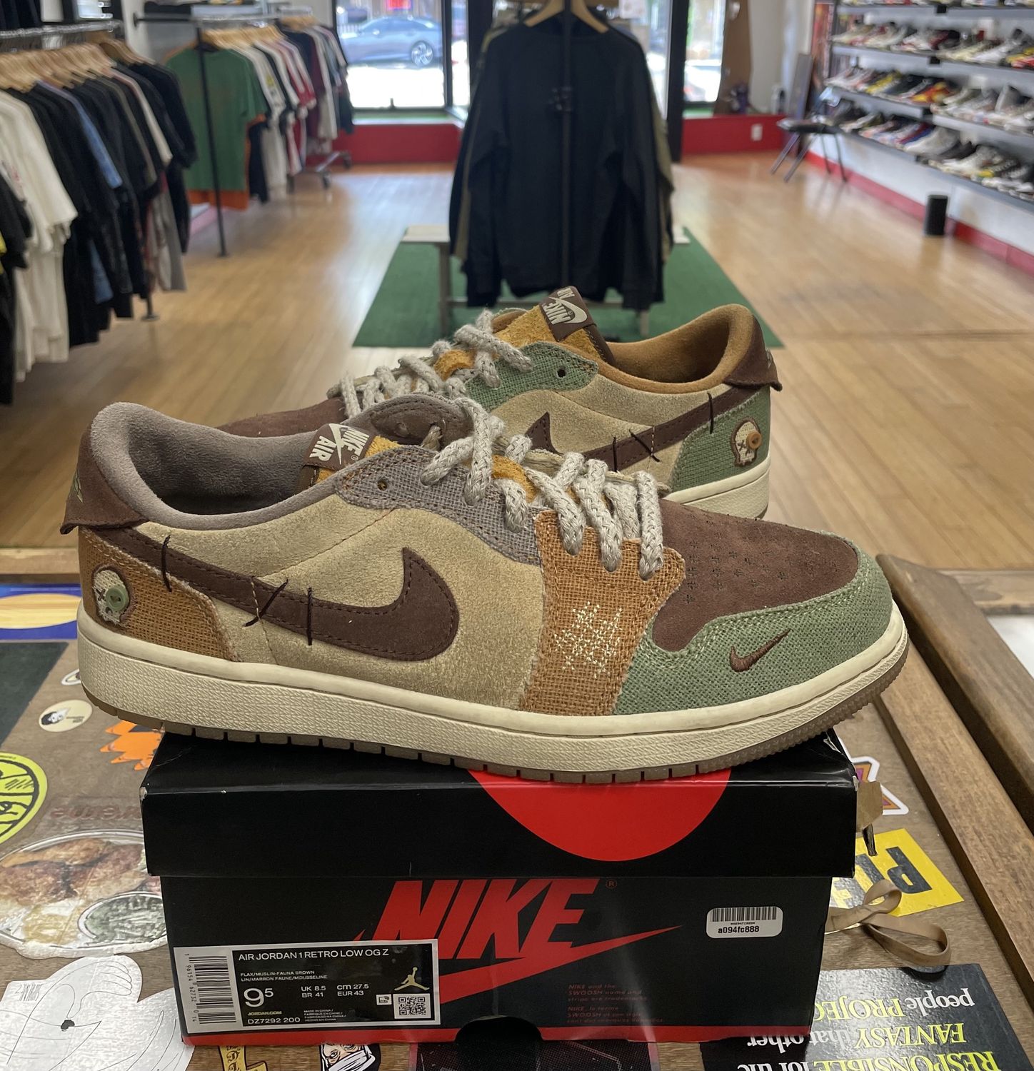 Pre-Owned Jordan 1 Low Zion Williamson Voodoo Size 9