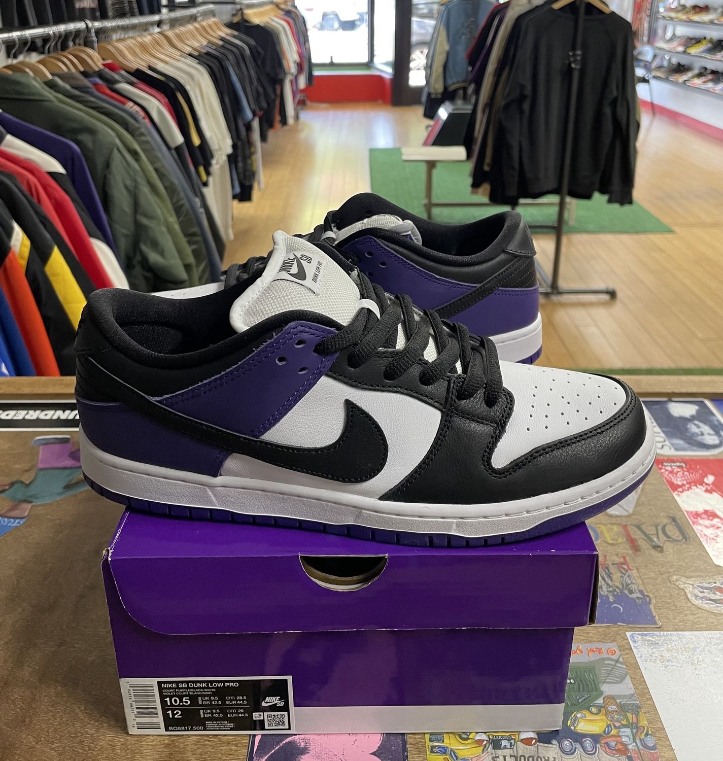 Tried-On Nike SB Dunk Low Court Purple Size 10.5