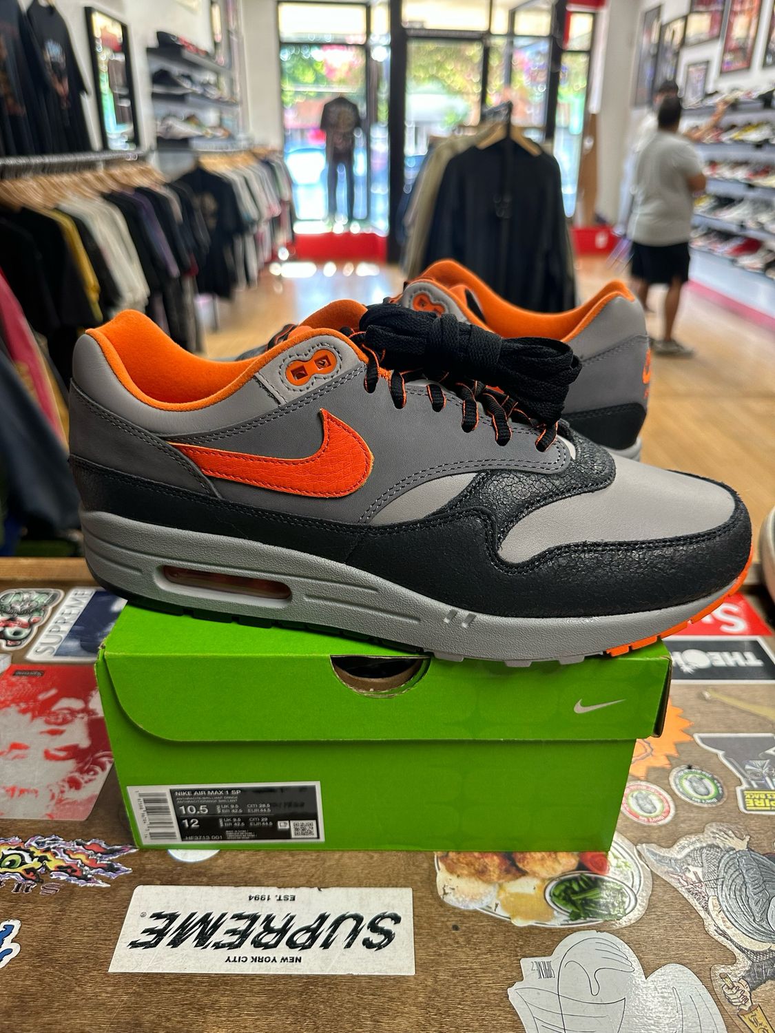 Nike Air Max 1 SP HUF Brilliant Orange Size 10.5 DS