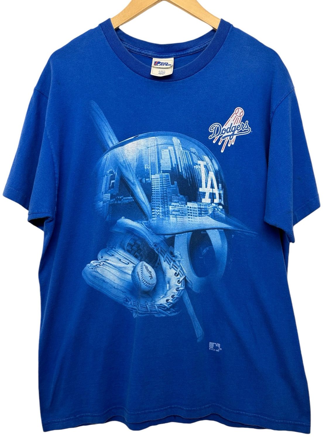 Vtg 1997 Pro Player LA Dodgers Tee Size L 23x31
