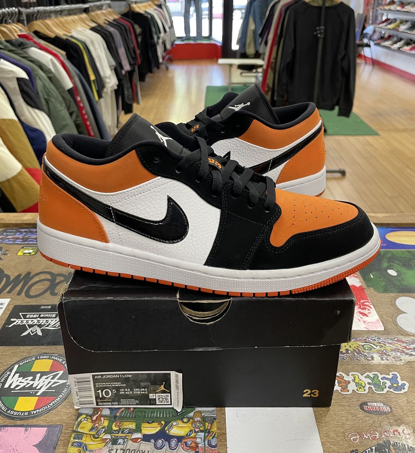 Jordan 1 Low Shattered Backboard Size 10.5 Pre Owned