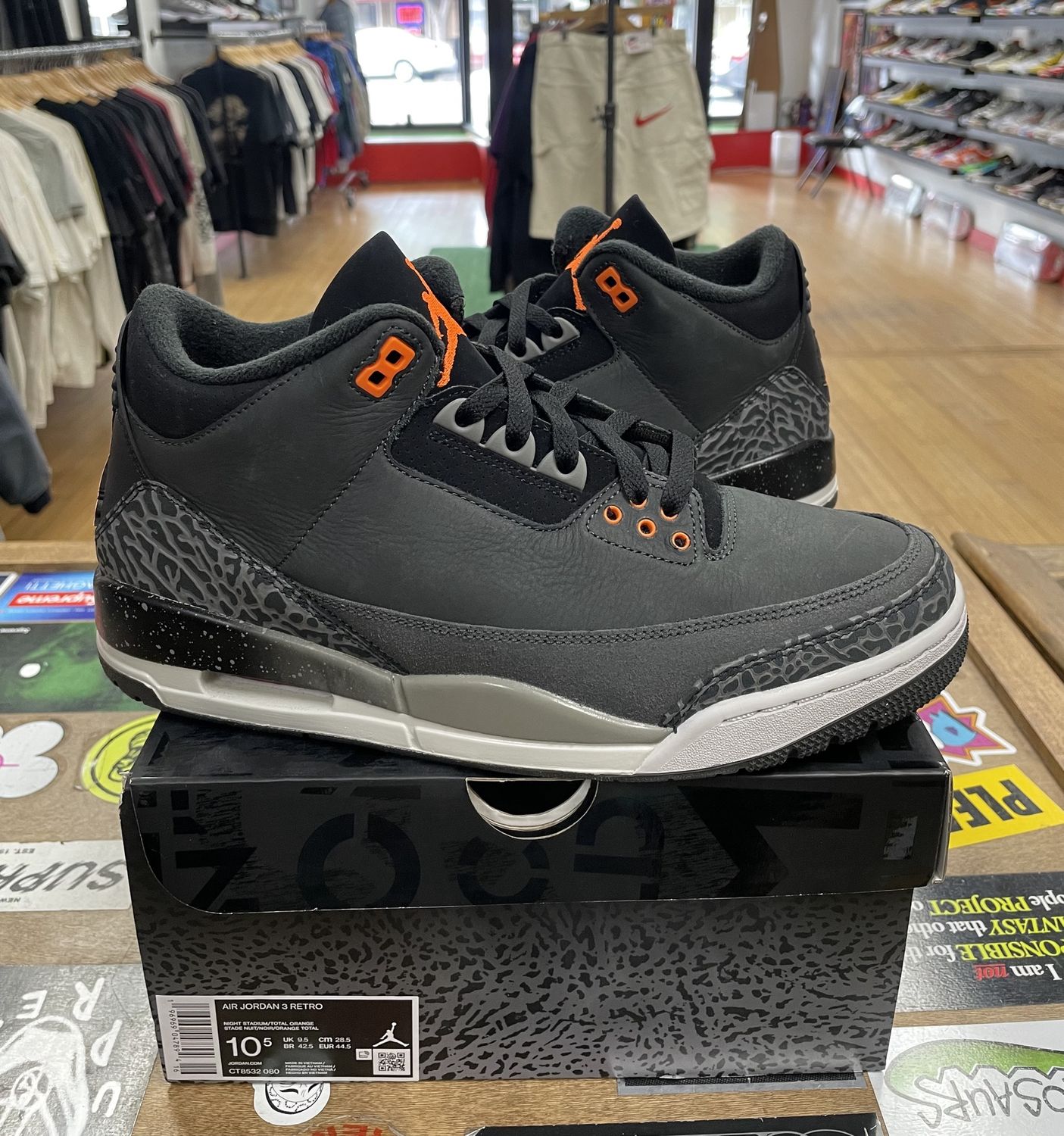 Jordan 3 Retro Fear Pack (2023) Size 10.5 Pre Owned