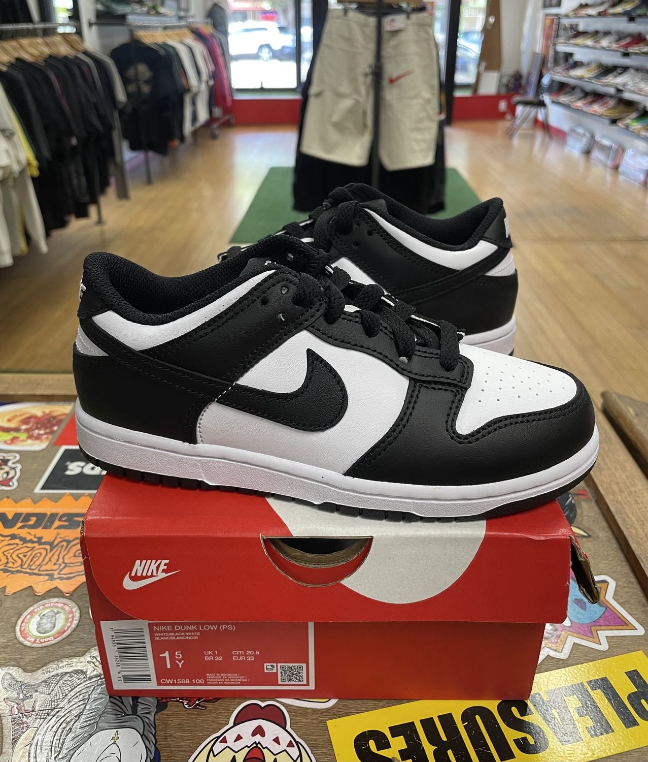 Nike Dunk Low Retro White Black Panda (PS)