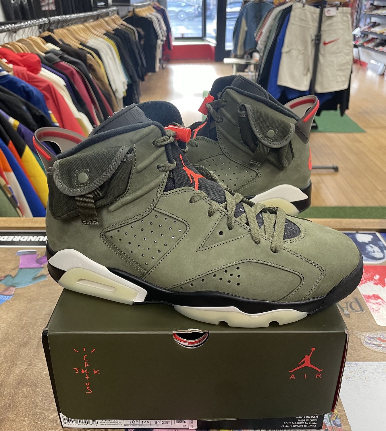 Jordan 6 Retro Travis Scott Size 10.5 Used