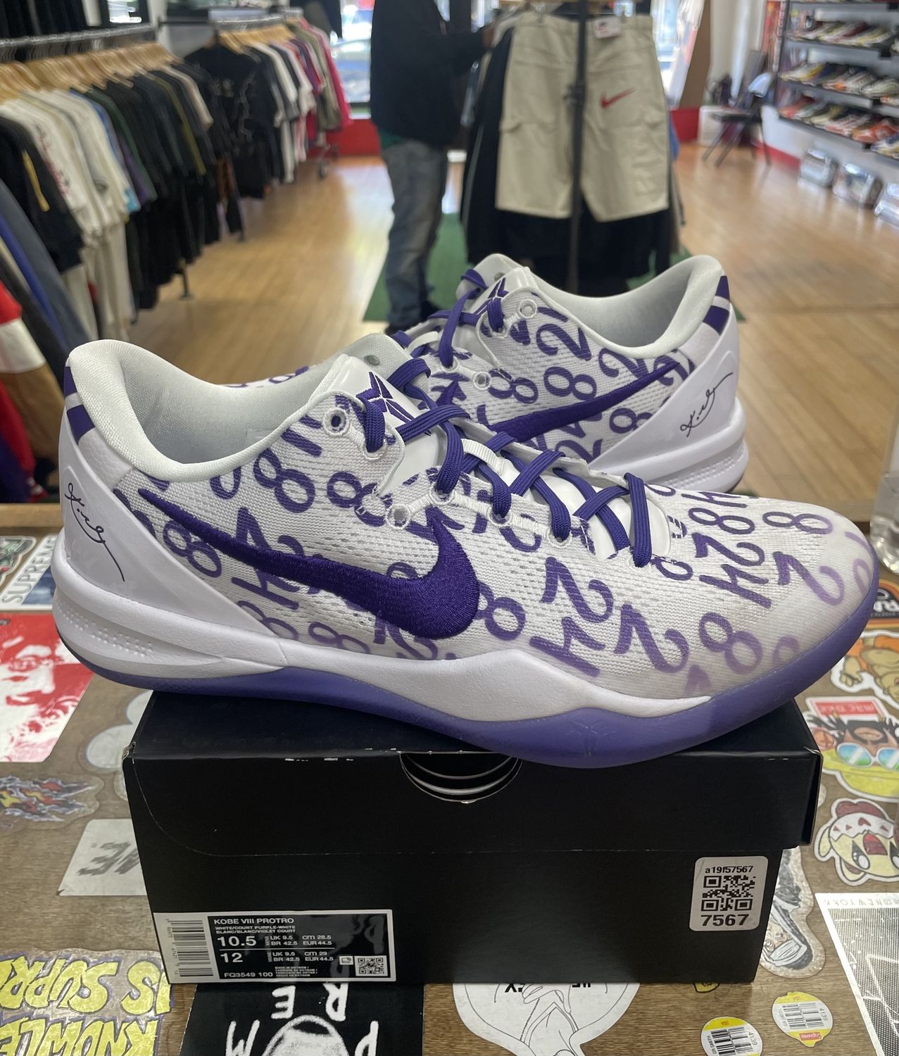 Nike Kobe 8 Protro Court Purple Size 10.5 Pre-Owned
