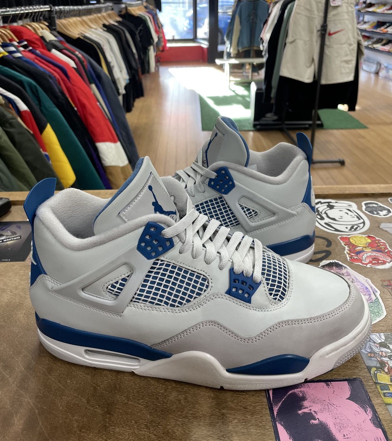 Pre Owned Jordan 4 Retro Military Blue (2023) Size 11 NO BOX