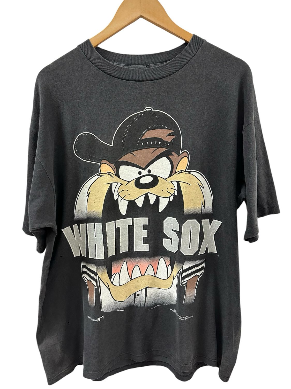 Vtg 1996 TAZ White Sox Tee XL