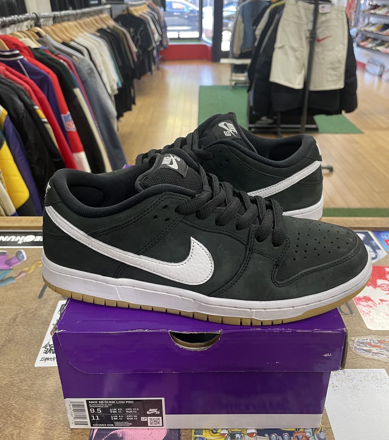 Nike SB Dunk Low Pro Black Gum Size 9.5 Used