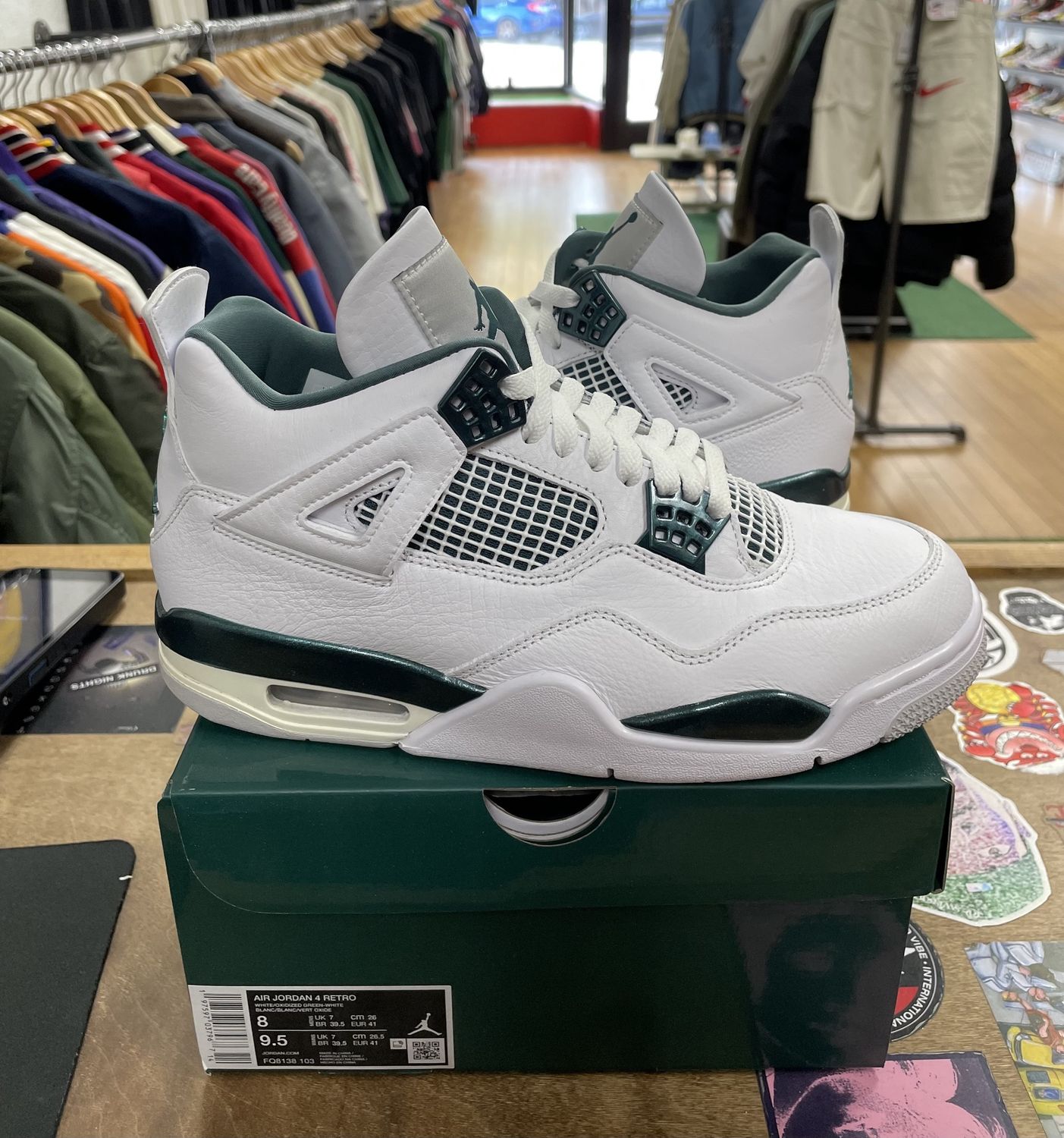 Pre Owned Jordan 4 Retro Oxidized Green Size 8