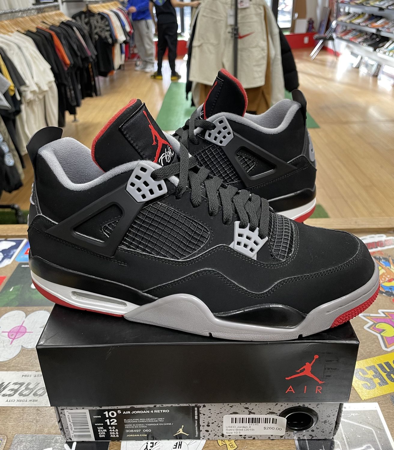 USED Jordan 4 Retro Bred (2019) Size 10.5