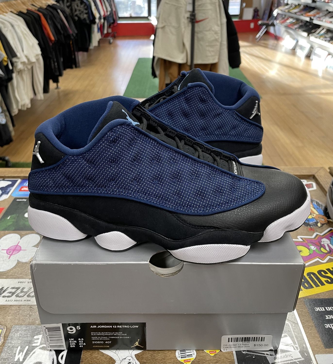 DS Jordan 13 Retro Low Brave Blue Size 9.5