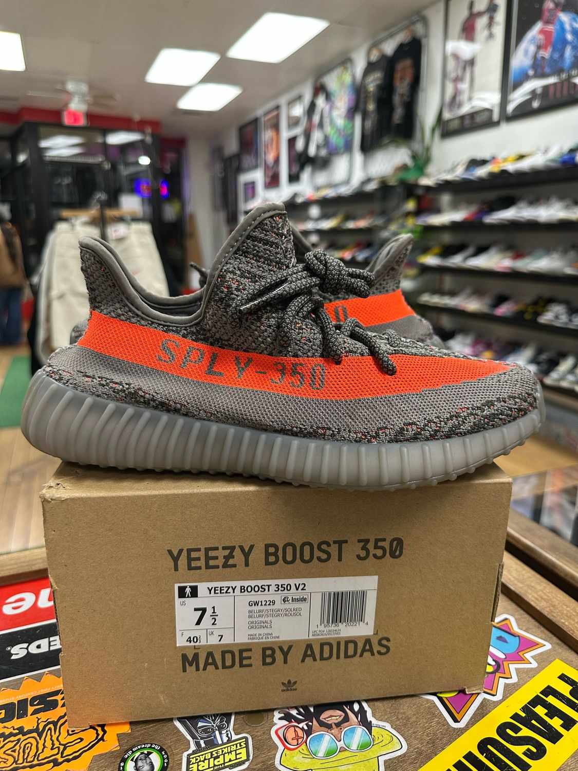 USED adidas Yeezy Boost 350 V2 Beluga Reflective Size 7.5