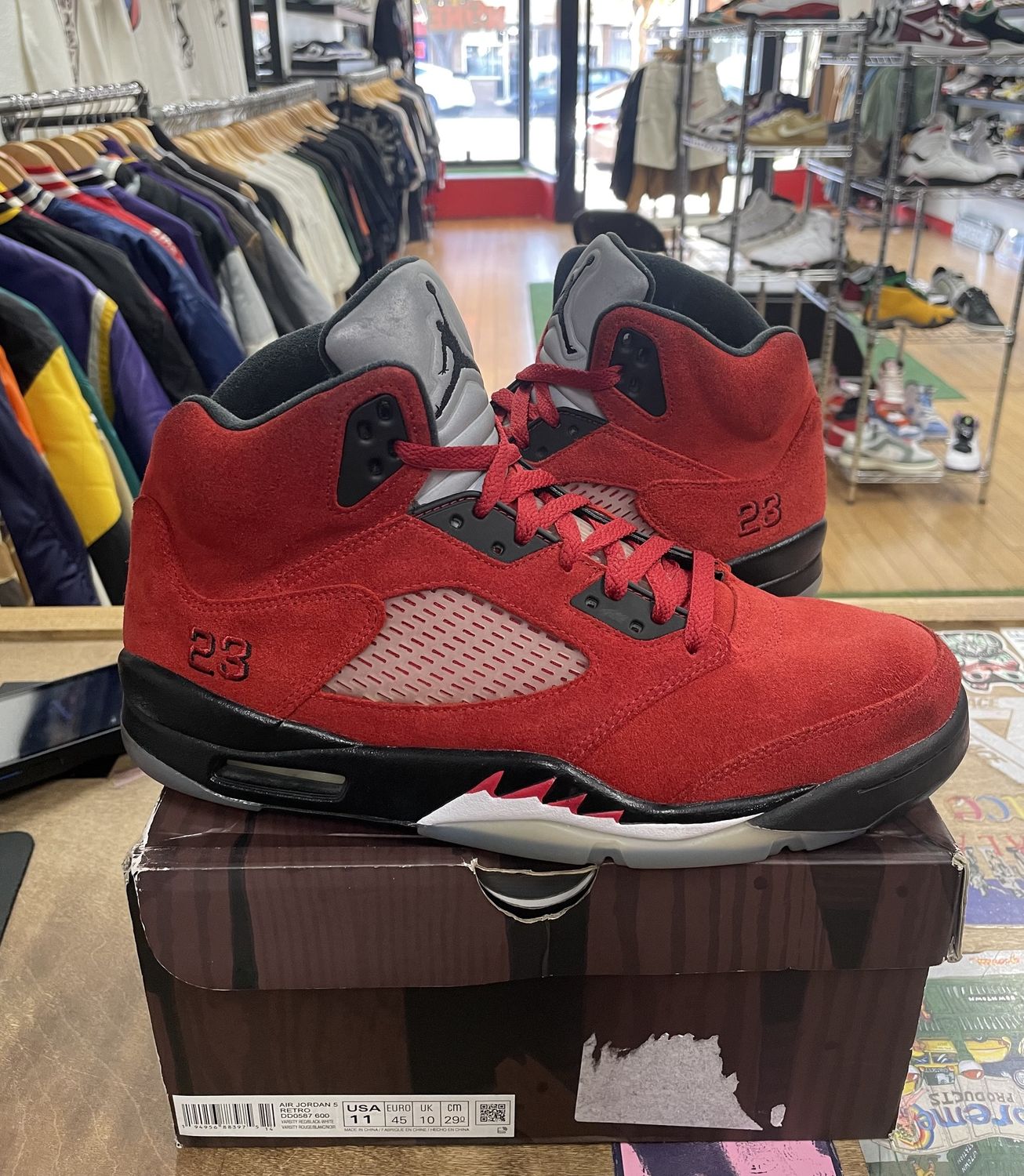 Pre Owned Jordan 5 Retro Raging Bull Red (2021) Size 11