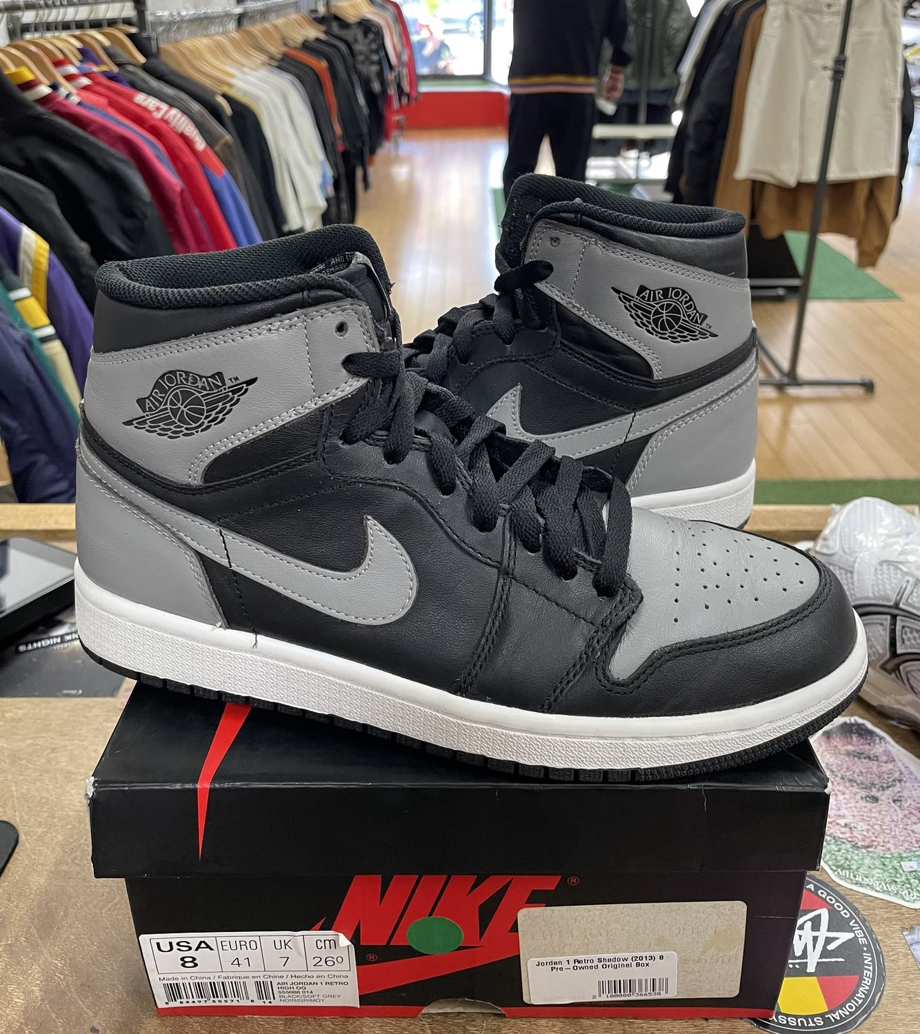Pre Owned Jordan 1 Retro Shadow (2013) Size 8