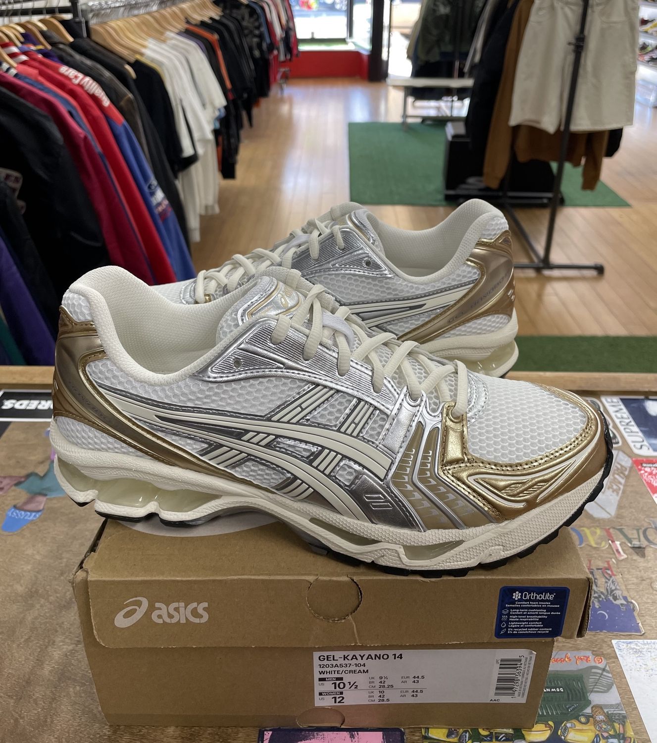 DS ASICS GEL-Kayano 14 Olympic Medals Size 10.5