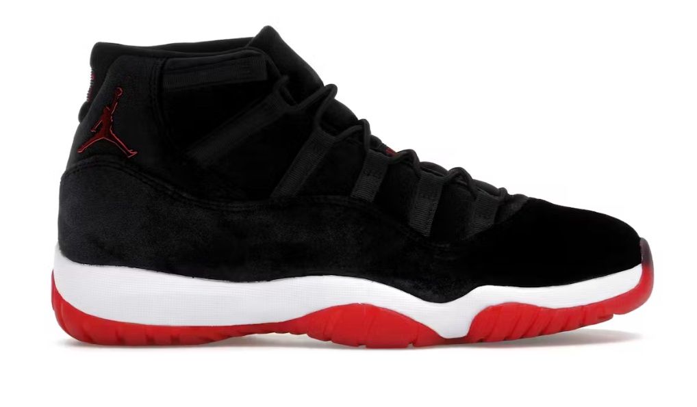 DS Jordan 11 Retro Bred Velvet Size 10.5W 9M