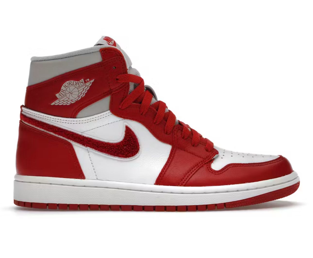 Jordan 1 Retro High OG Varsity Red (Women&#39;s) Size 5.5W