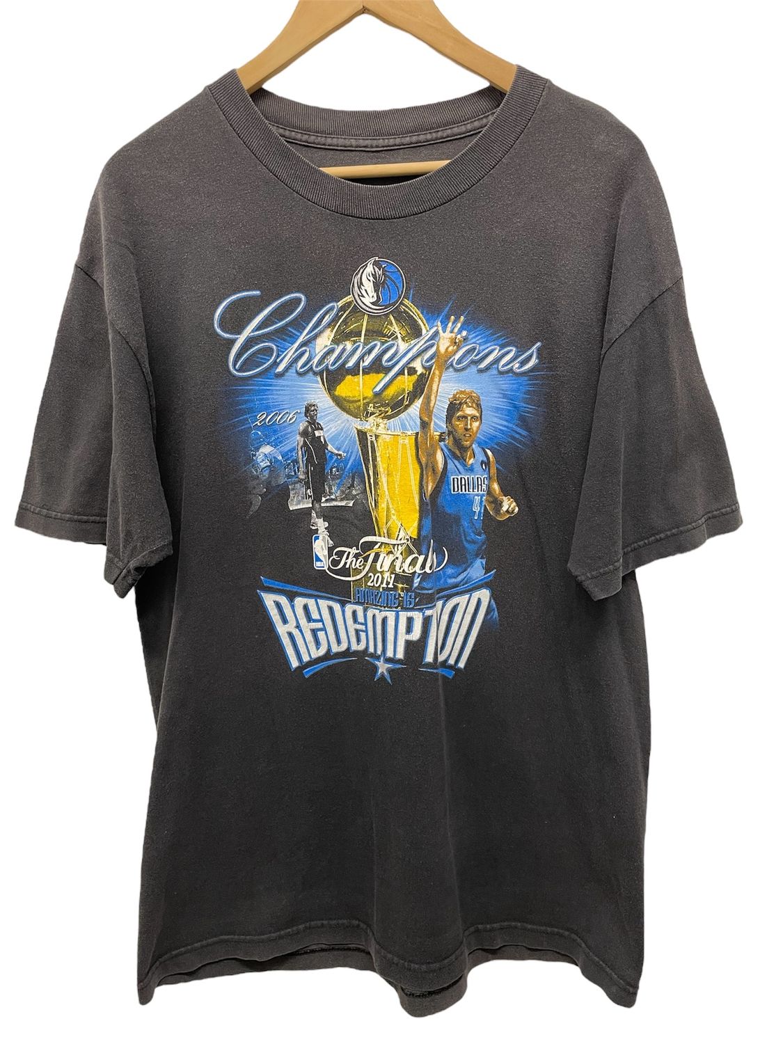 Dallas Mavericks 2011 Champions Tee Size Large