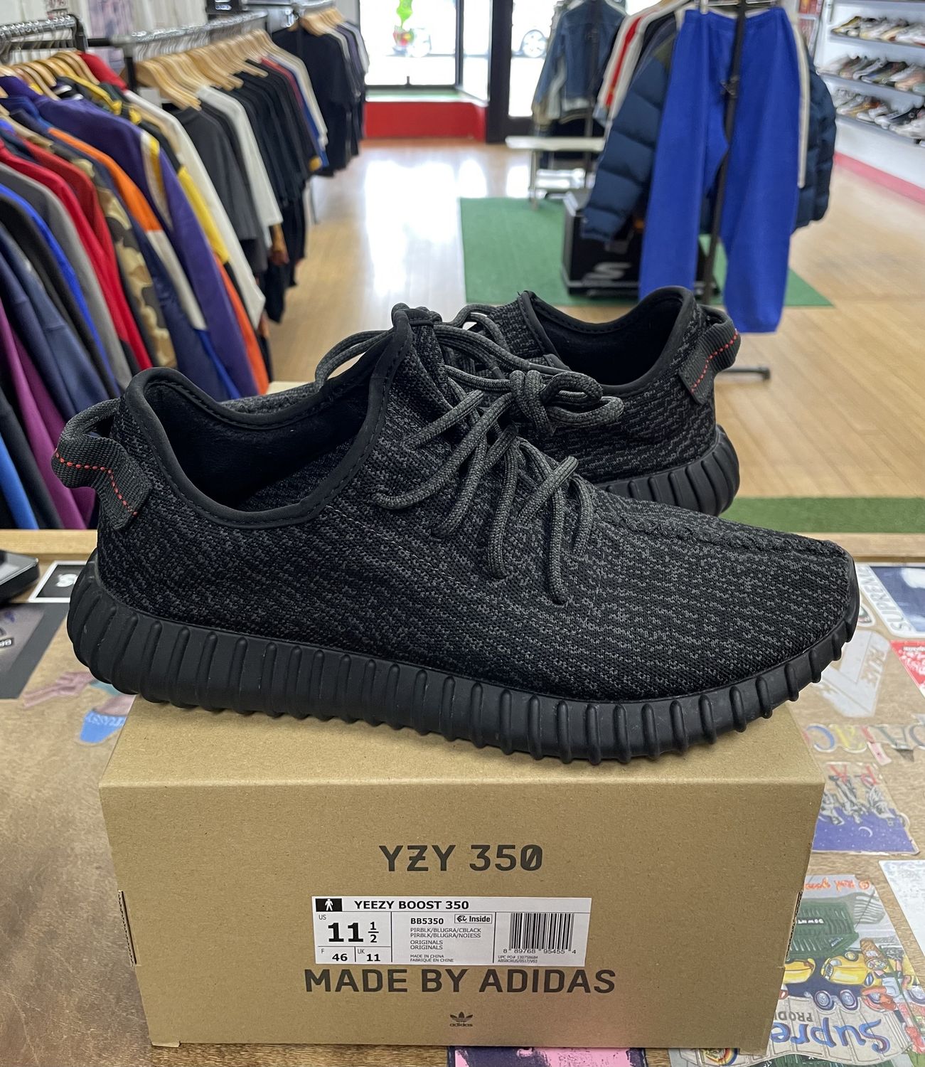 adidas Yeezy Boost 350 Pirate Black (2015) Size 11.5 pre-Owned