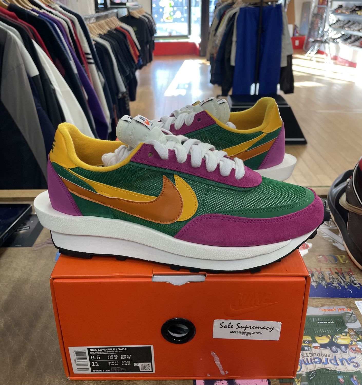 Nike LD Waffle sacai Pine Green Size 9.5 (Worn)