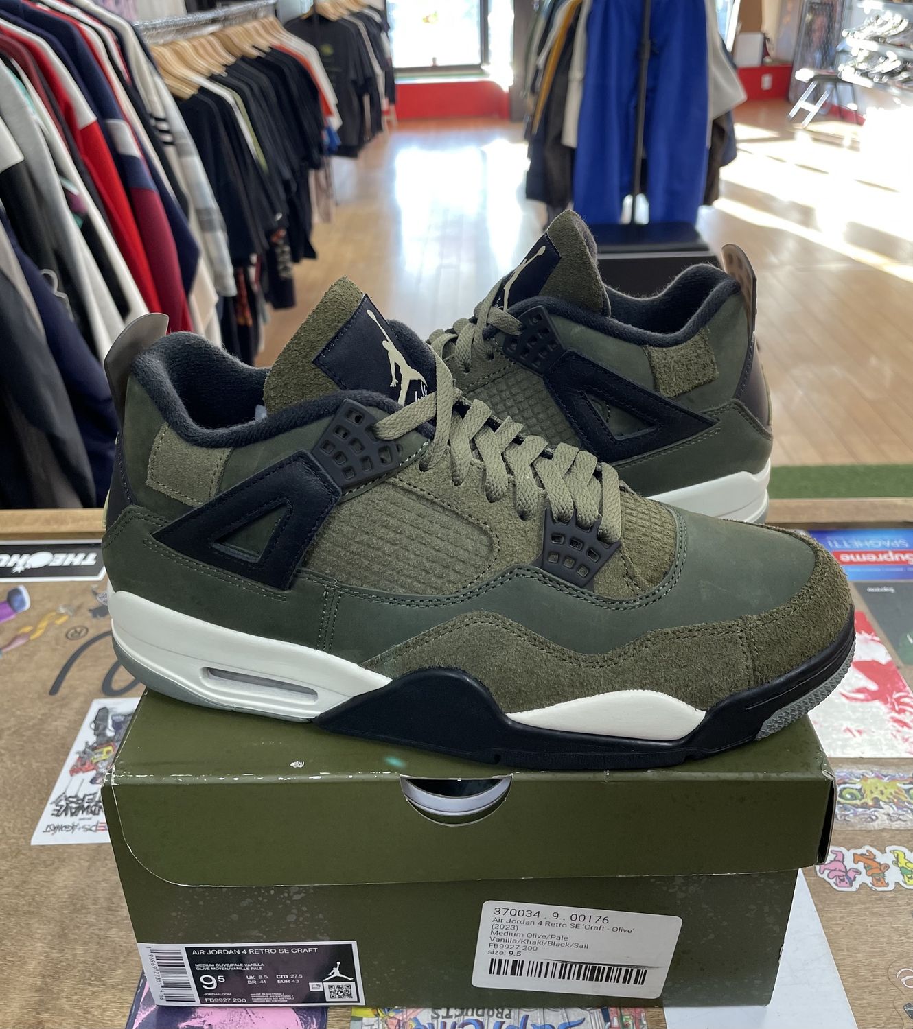 Pre Owned Jordan 4 Retro SE Craft Olive Size 9.5