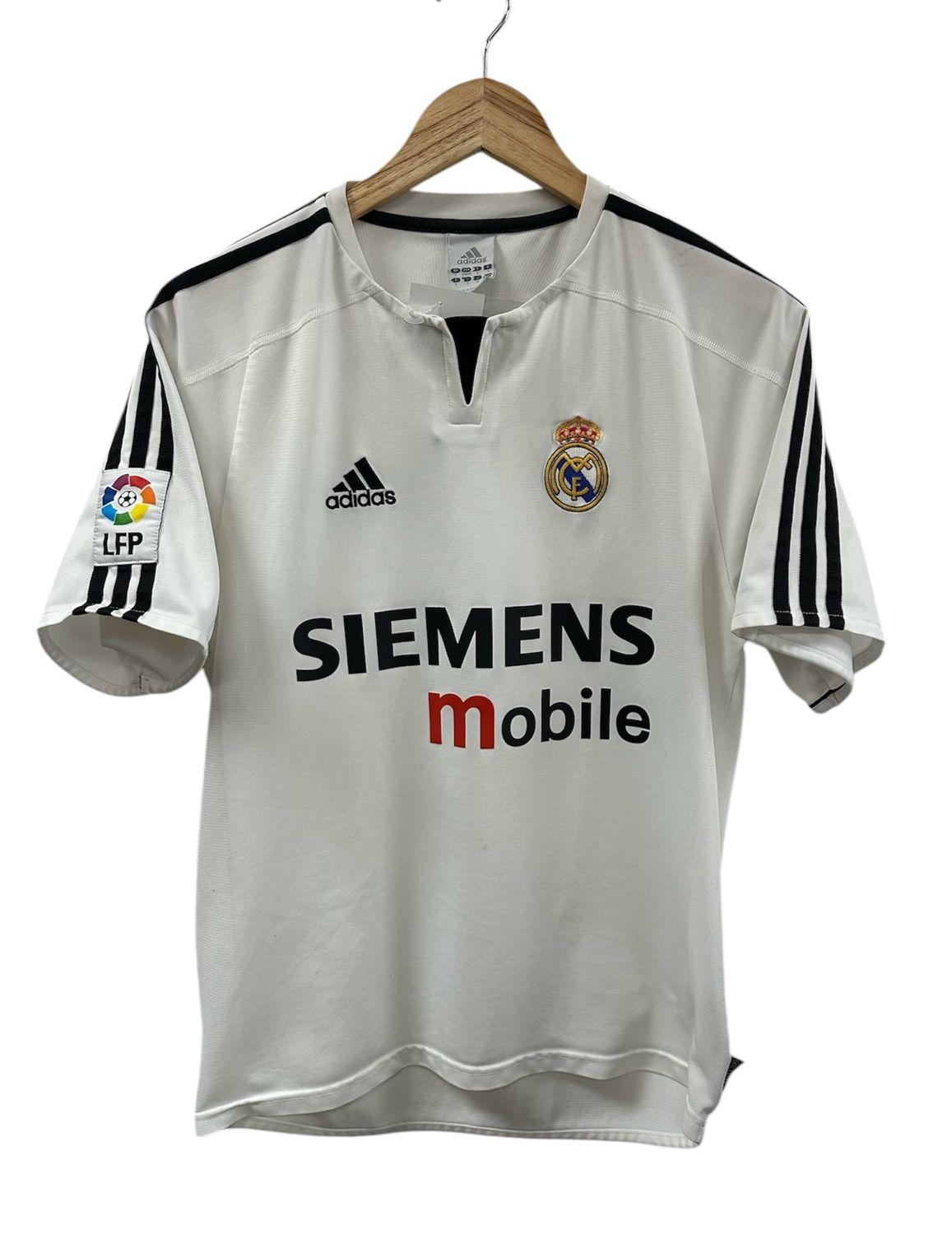 Pre Owned Real Madrid 2003/2004 Home Soccer Jersey Size S