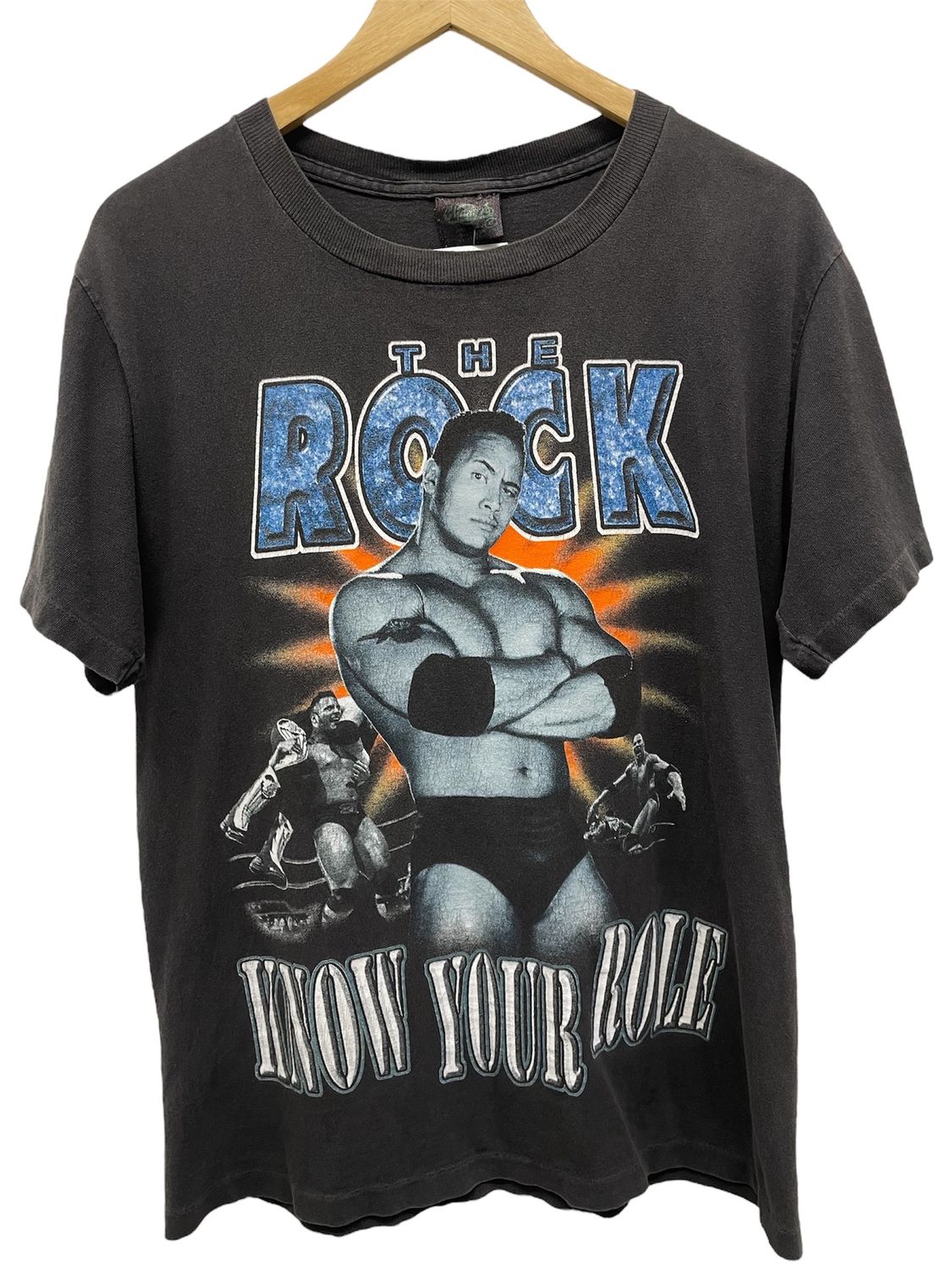 The Rock Tee Faded Black Size Medium