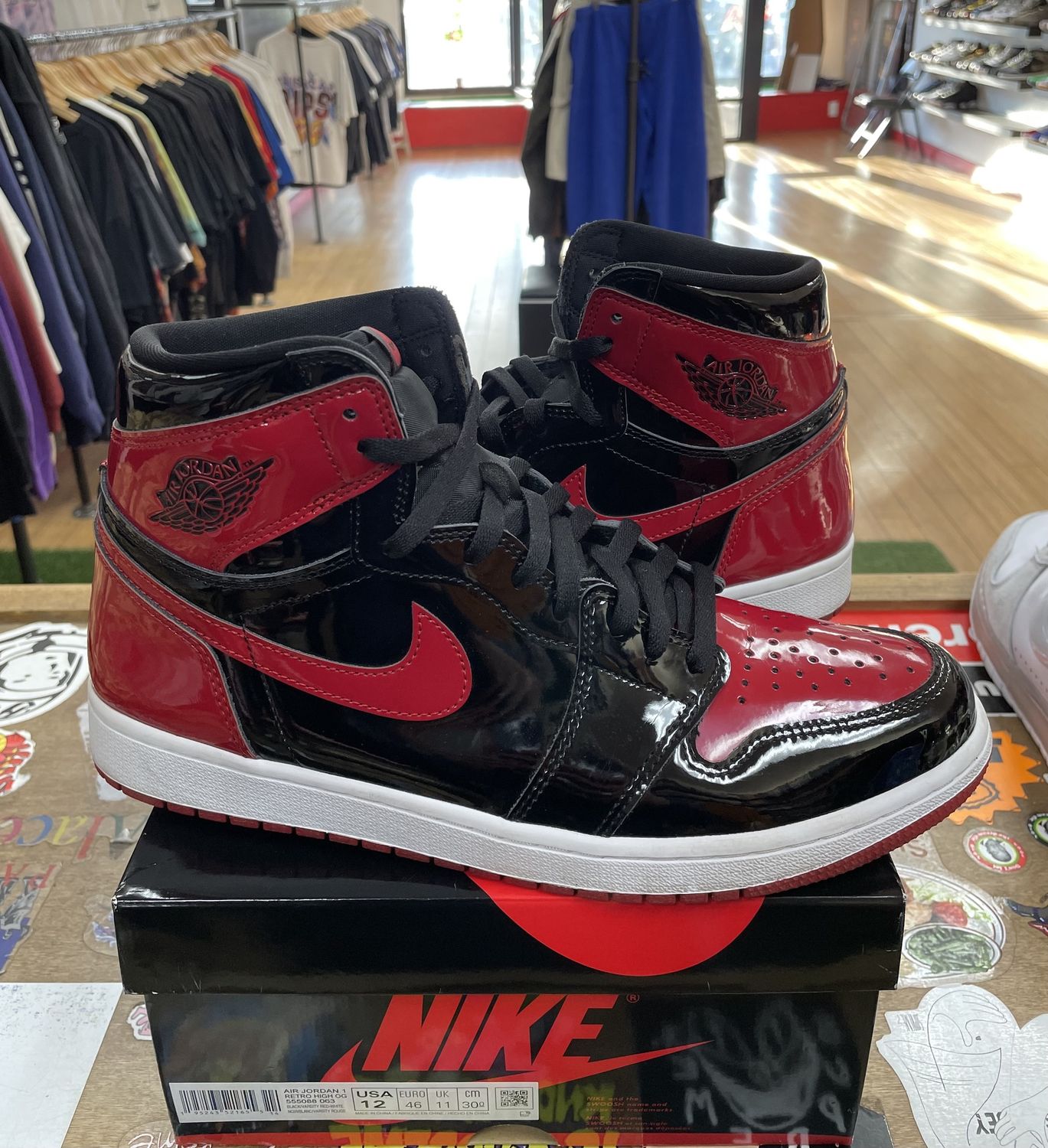 Lightly Worn Jordan 1 Retro High OG Patent Bred Size 12