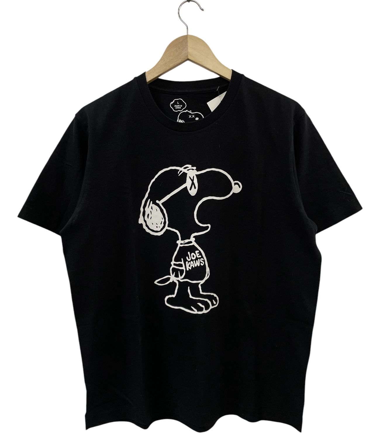 Pre Owned KAWS x Uniqlo x Peanuts Joe Kaws Yawn Outline Tee Black FW17 Size L