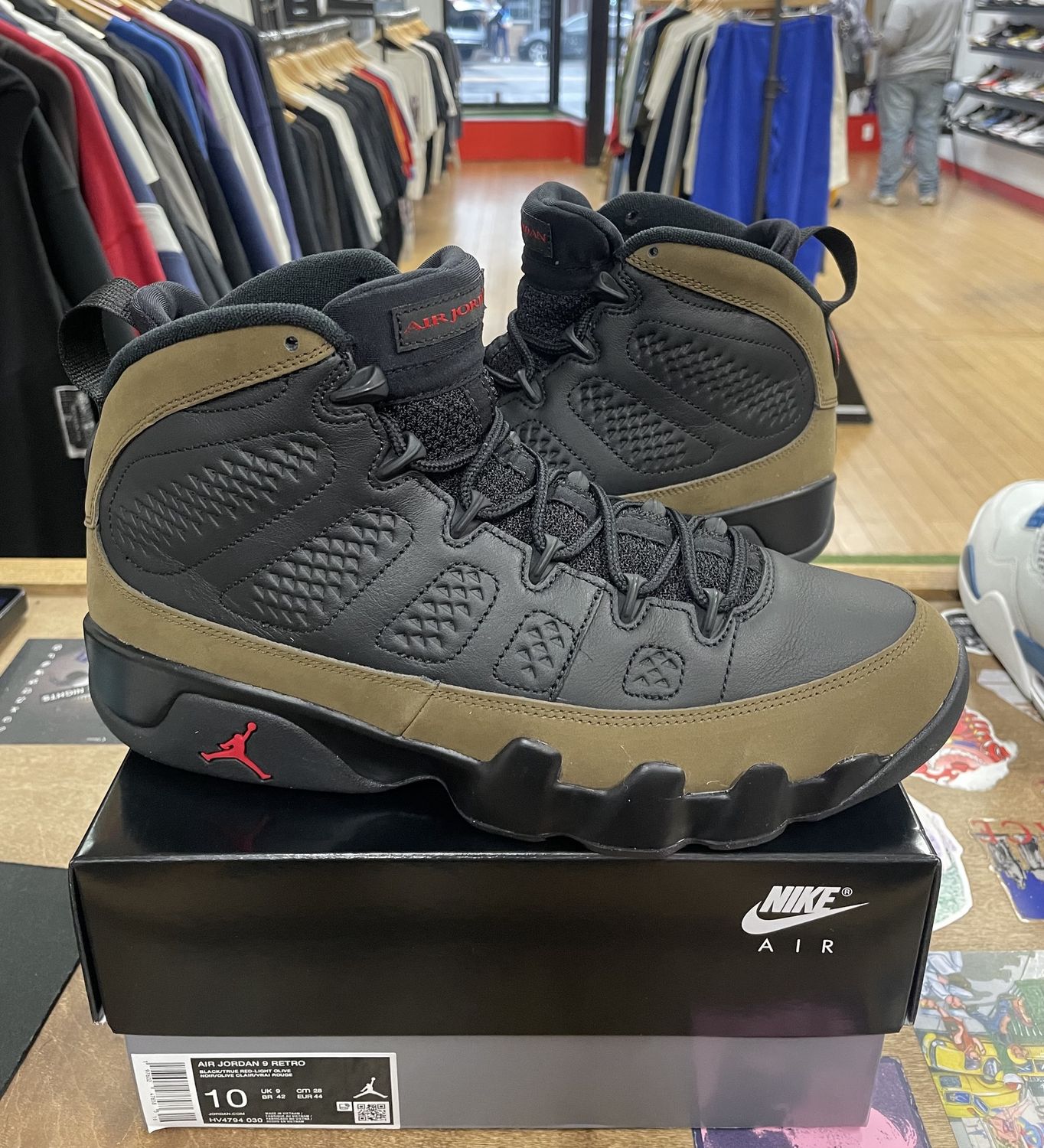 Lightly Worn Jordan 9 Retro Olive (2024) Size 10