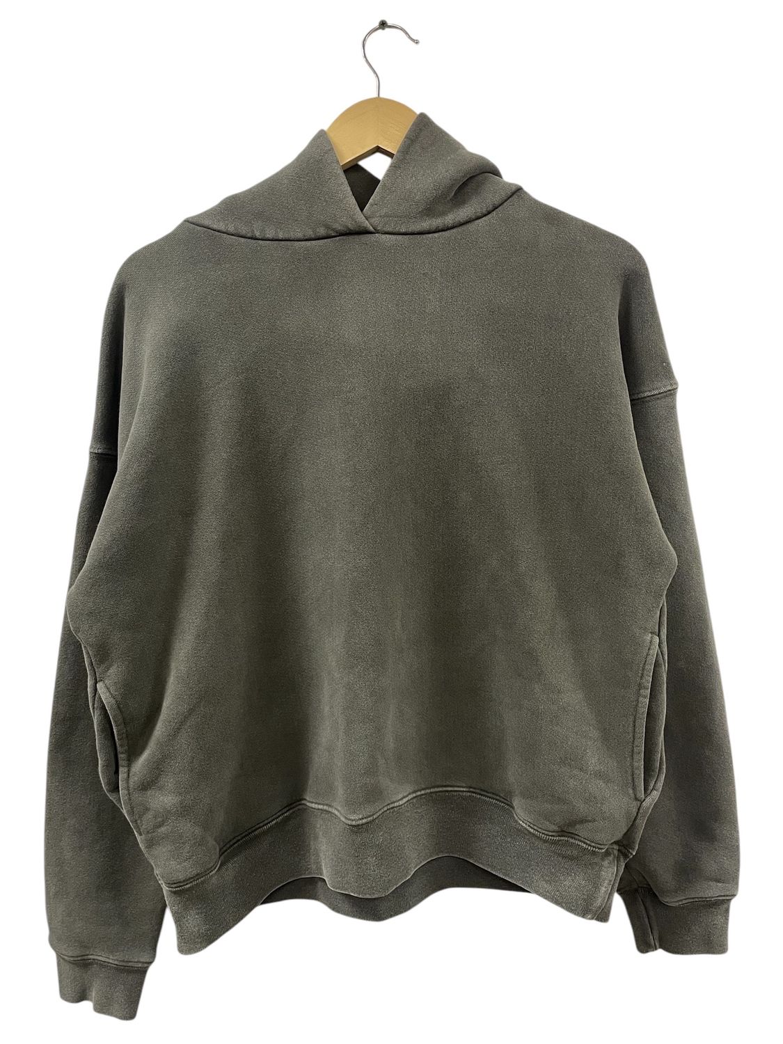 Yzy Season 6 Core Hoodie Size Medium