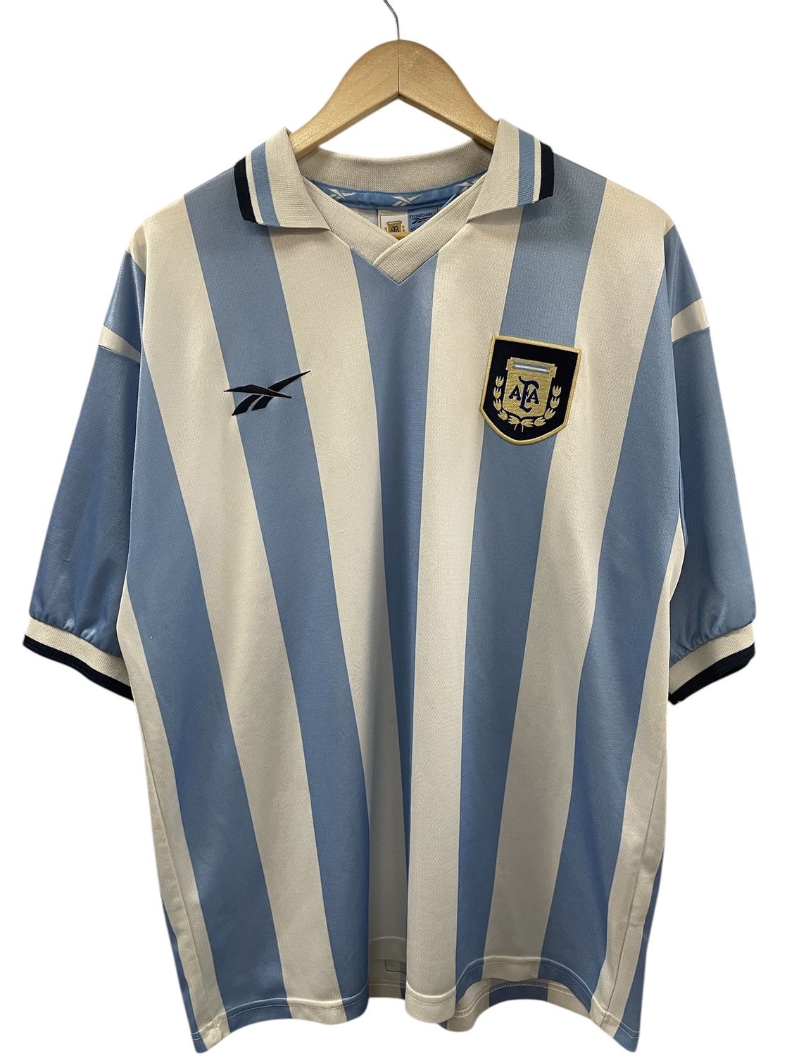 Vintage 1999/2000 Argentina Home Jersey Size XL