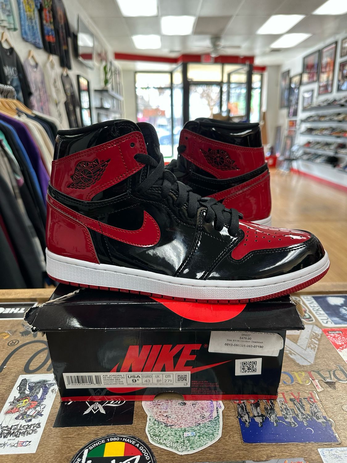 Jordan 1 Retro High OG Patent Bred Size 9.5 (WORN)