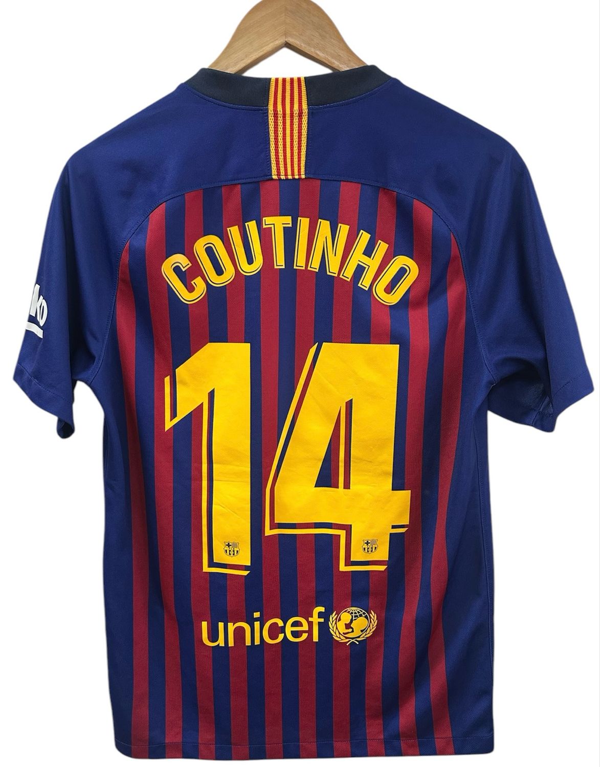 Nike 2018/2019 Fc Barcelona Coutinho Home Kit Size Small