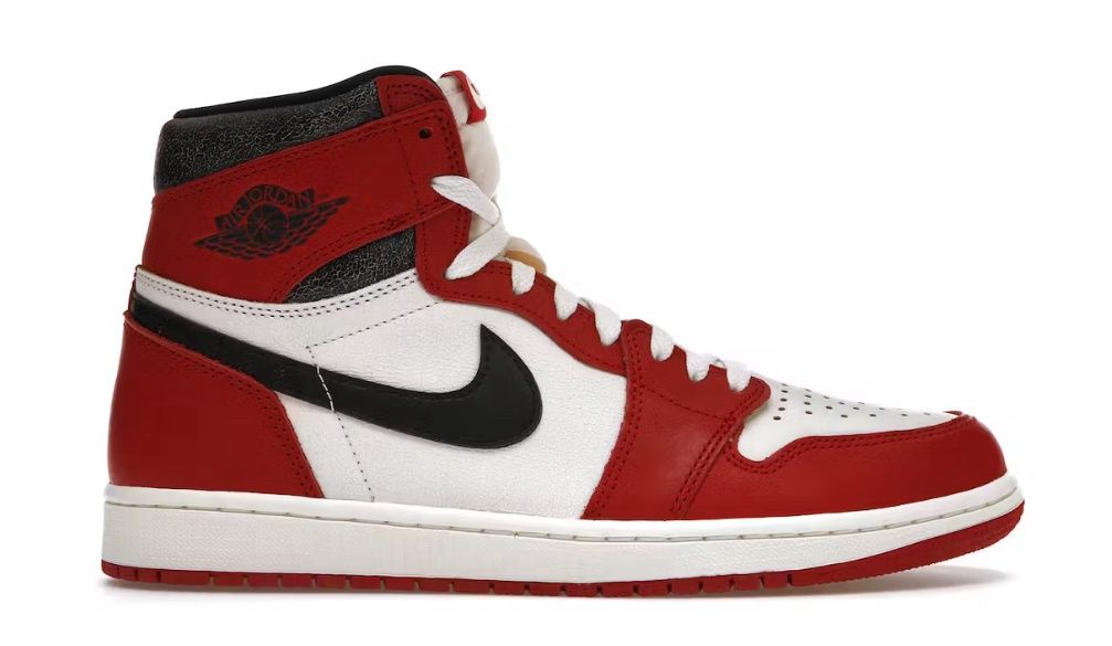 DS Jordan 1 Retro High OG Chicago Lost &amp; Found Size 10.5