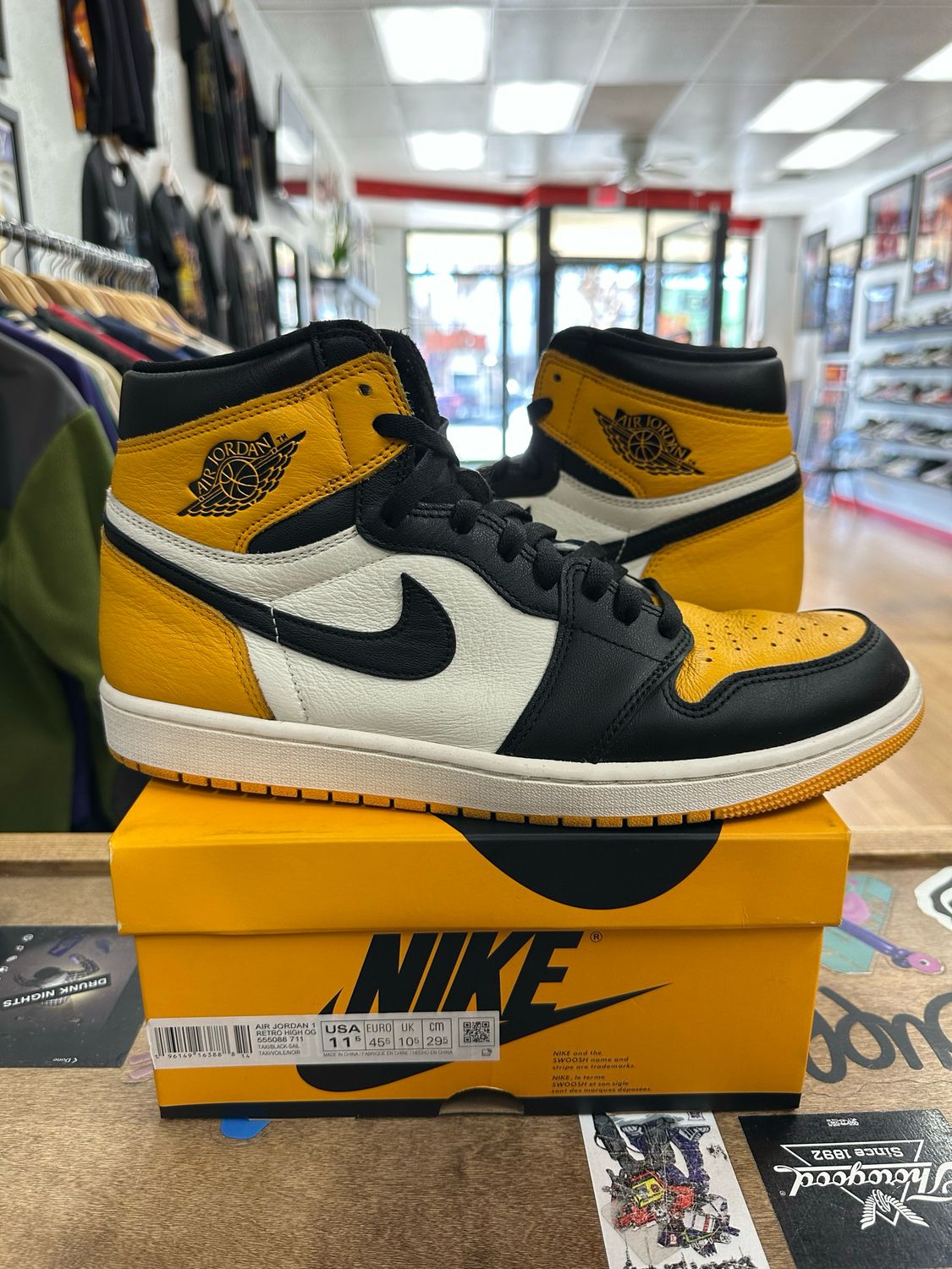 Jordan 1 Retro High OG Taxi Size 11.5 Pre-Owned