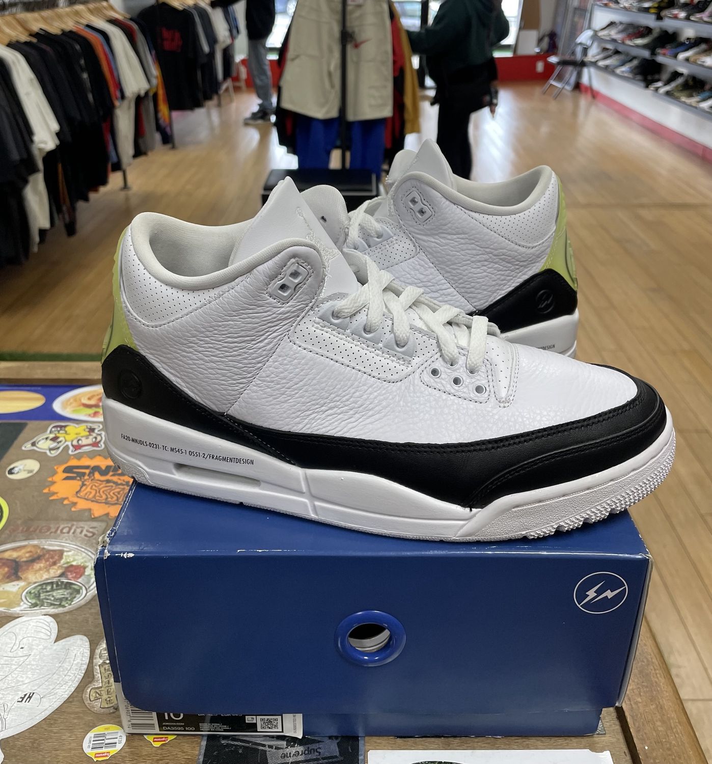 Jordan 3 Retro Fragment Size 10.5 Worn