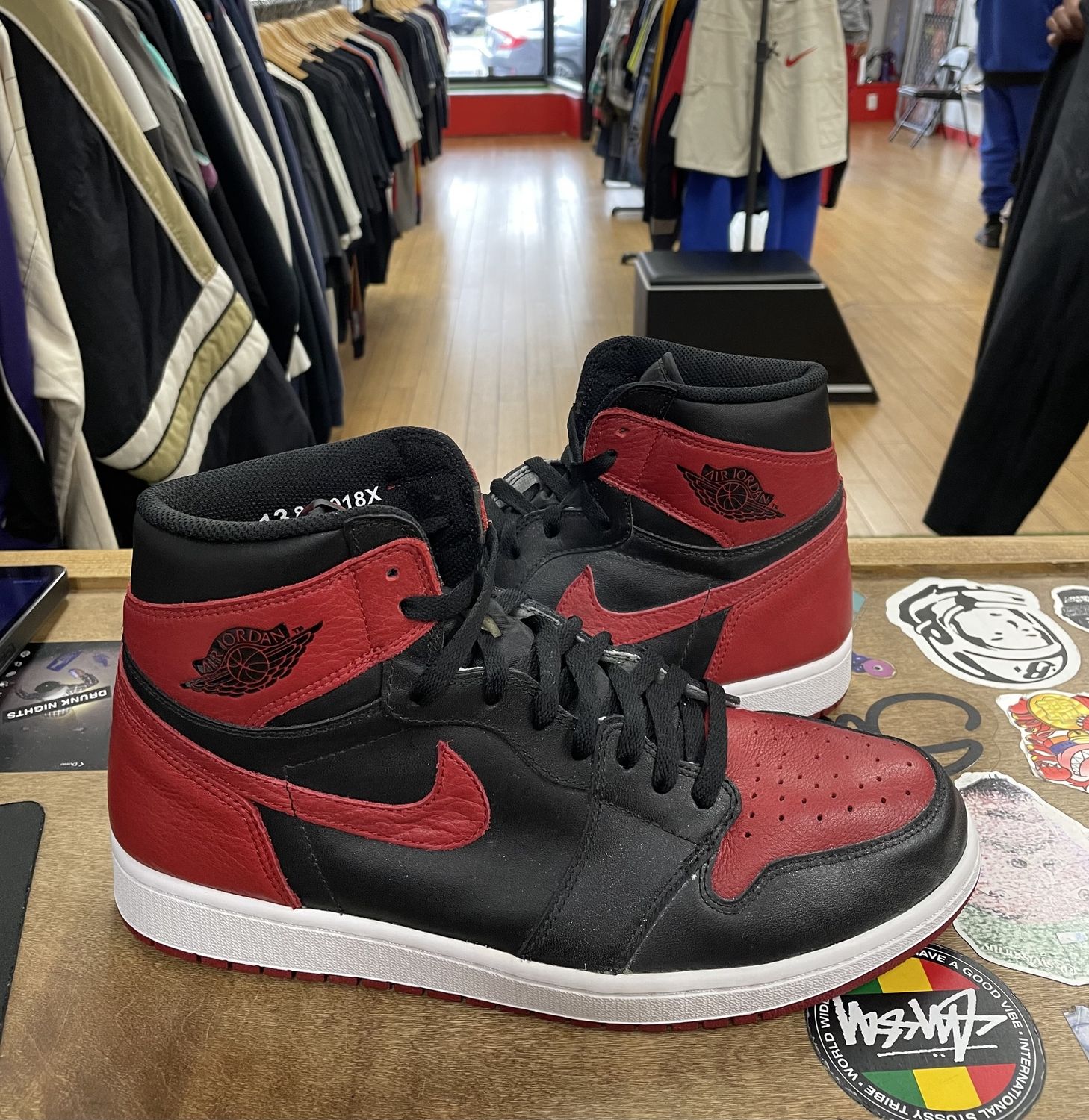Jordan 1 Retro High Bred Banned (2016) Size 13 (WORN ONCE)(NO BOX)
