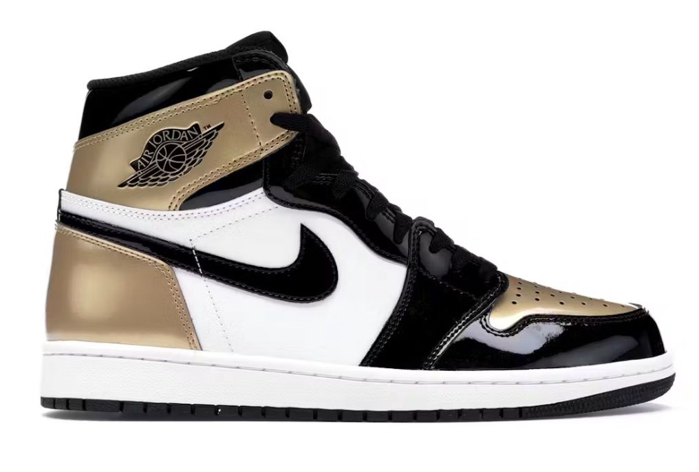 DS Jordan 1 Retro High NRG Patent Gold Toe Size 12