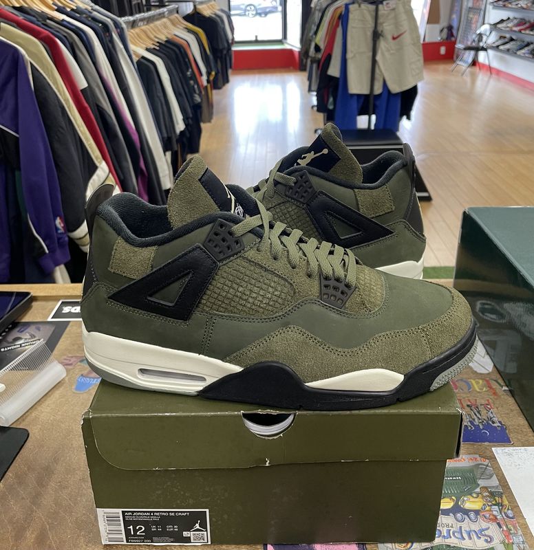 Pre Owned Jordan 4 Retro SE Craft Size 12