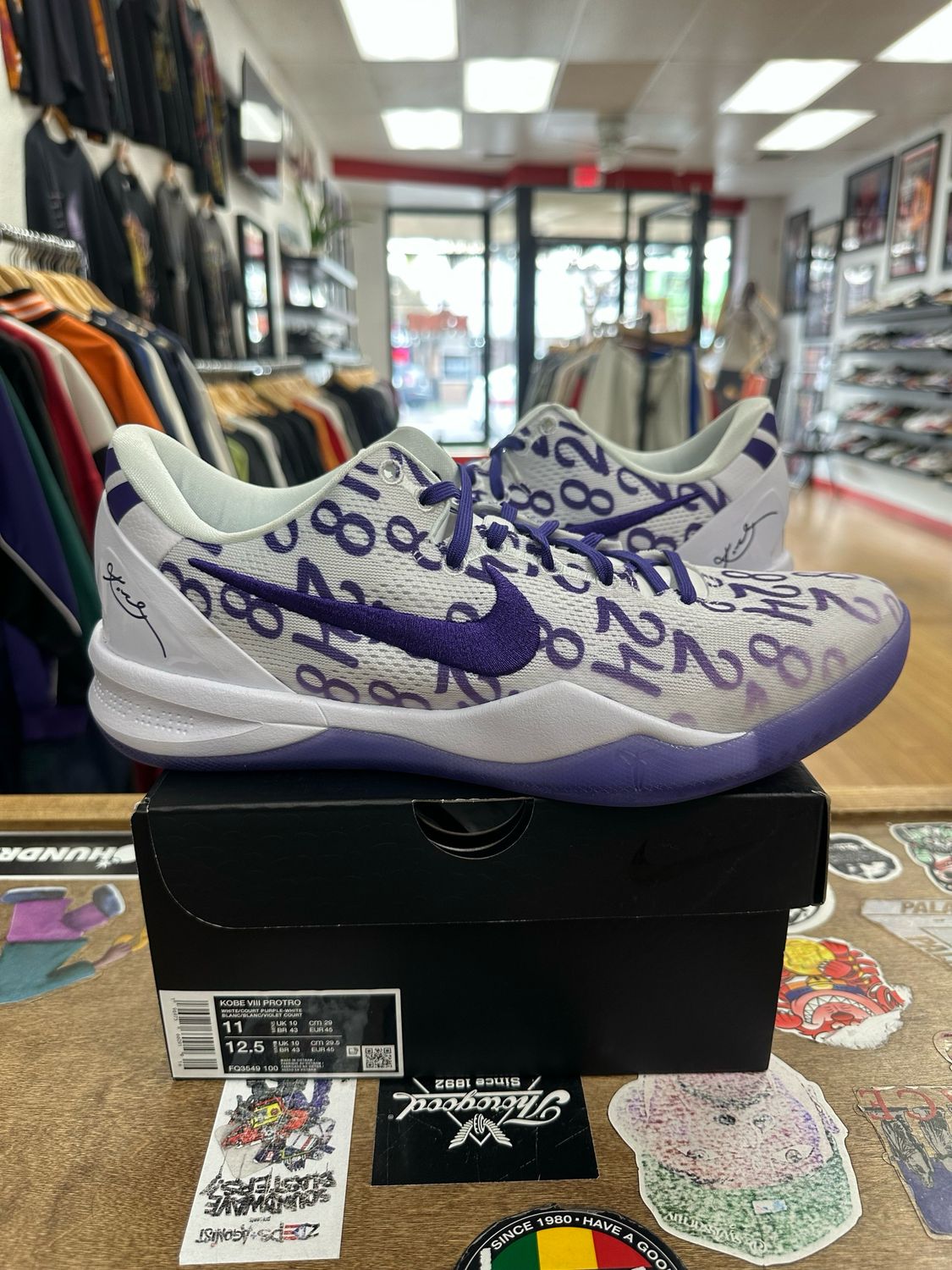 Nike Kobe 8 Protro Court Purple Size 11 Pre-Owned