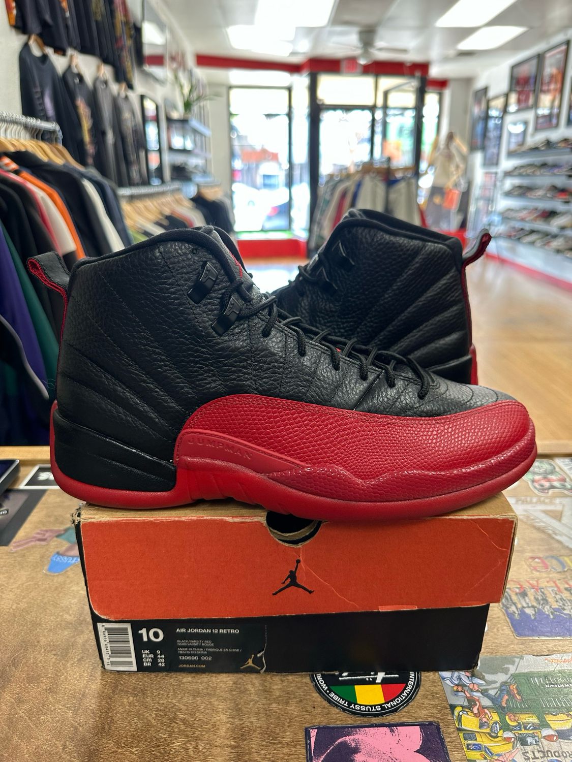 Jordan 12 Retro Flu Game (2016) Size 10 (Pre-Owned)