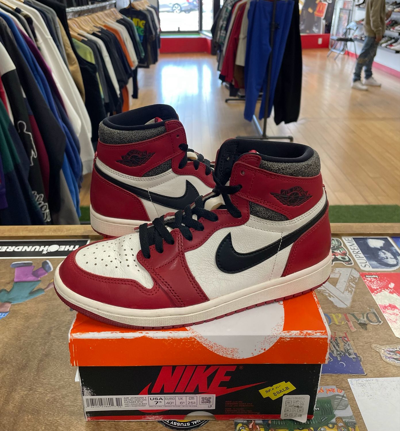 Pre Owned Jordan 1 Retro High OG Chicago Lost &amp; Found Size 7.5